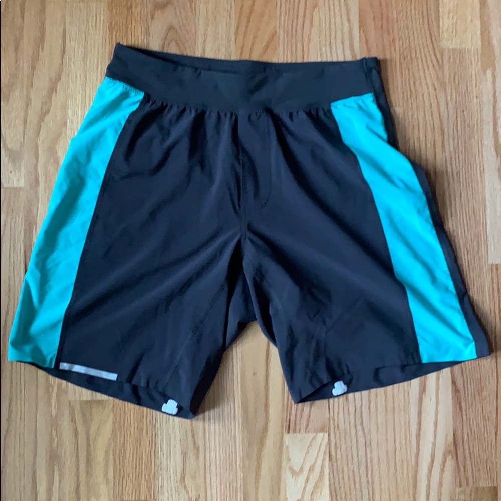 Lululemon *RARE* Running Shorts